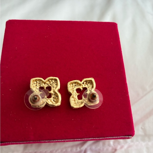 Vince Camuto Gold Floral Crystal Stud Earrings with Clear Stones - Picture 4 of 5